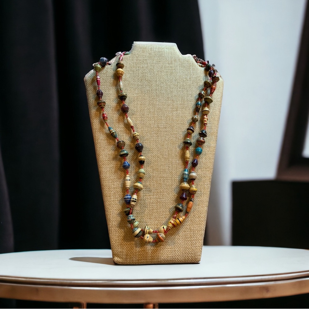 Vintage paper beaded necklace from Africa. Great condition